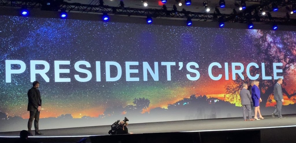 GregorSmrz's tweet photo. What happens in Vegas stays in Vegas? 🇺🇸 Diesmal nicht! Denn wir sind Gewinner des Dell|EMC Partner President‘s Circle 🥇und zählen damit zu den Top Dell|EMC Partnern weltweit! 🌎 #DellEMCPartnerProgram #DellTechWorld #ITforInnovators https://t.co/uXbrBHx564