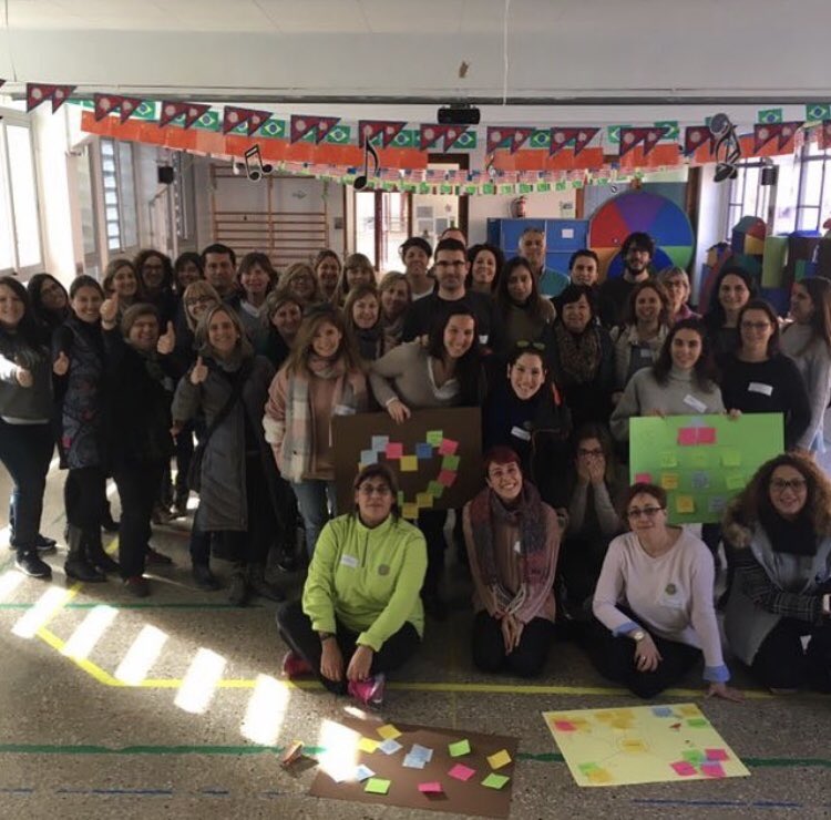 EdcampReus's tweet photo. Us deixem algunes fotos del passat EdcampReus!
Us esperem dissabte 4 de maig a les 9:00h a l’Institut Escola @pidelburgar. Reserva’t el dia! 📅 https://t.co/aCBFerVcu6