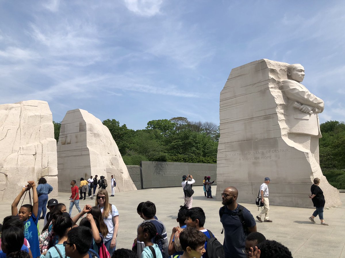 Great time at the National Mall with <a href="/APSDrew/">Dr. Charles R. Drew Elementary</a> Ss @APSDrewSTEAM
