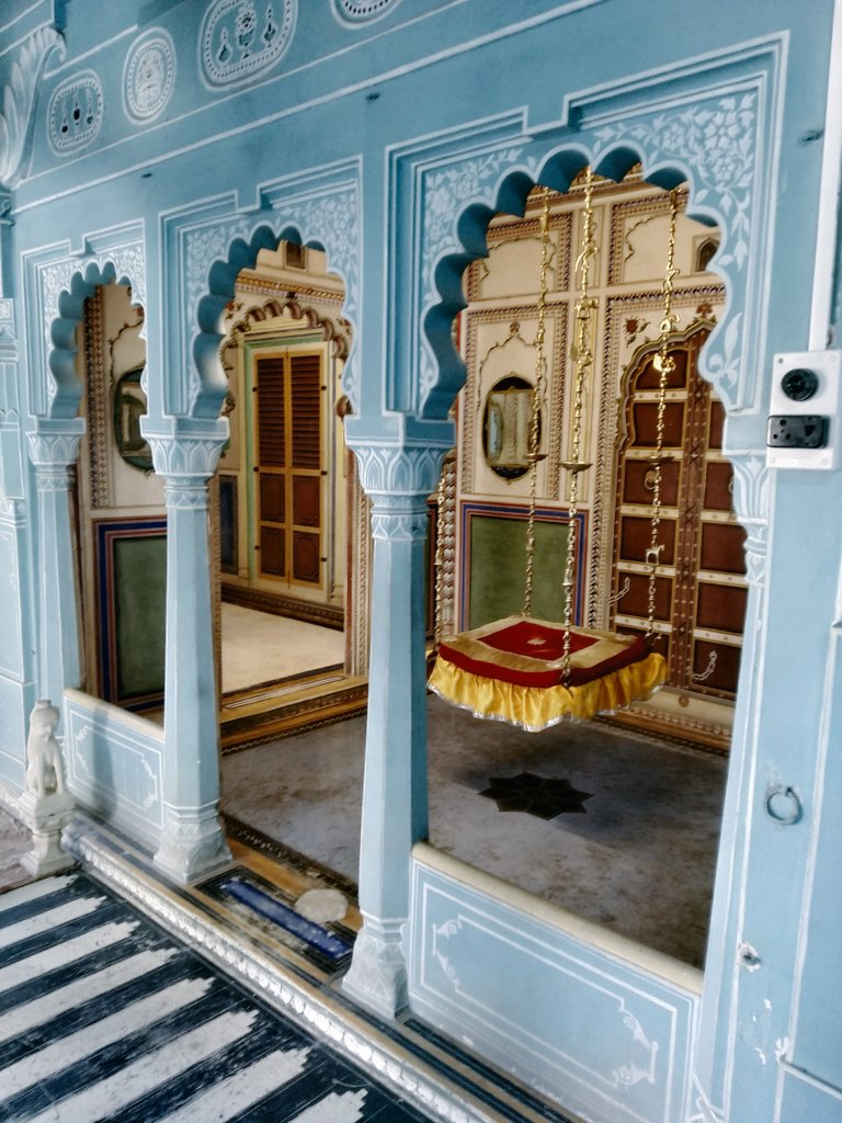 The beautiful blue room at the Monsoon Palace in #udaipur. There is just something amazing when the sun hits the blue walls. The room becomes like a painting.