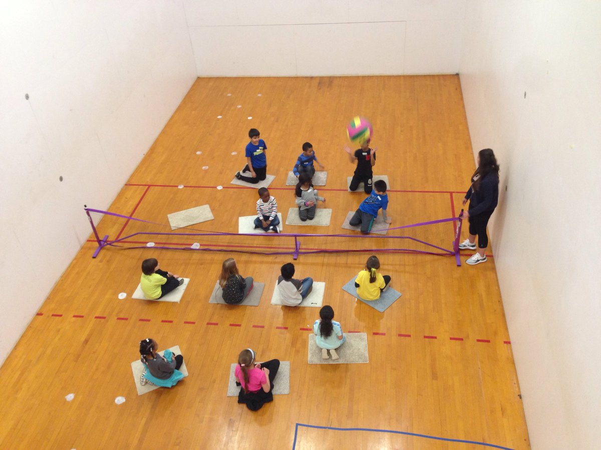 3rd_Mrs_Miller's tweet photo. Having tons of fun at Elmhurst College learning about games played all over the world #d60learns https://t.co/0ANKJMPgke