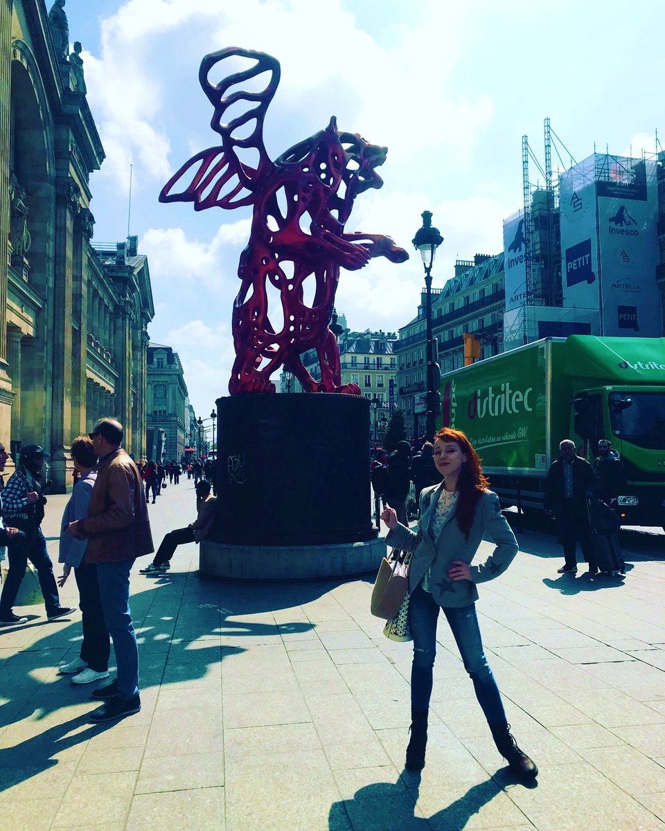 RuthieConnell's tweet photo. Merci Beacoup Paris @peoplecons @vanessadhondt et Bryce et le entire team! j’adore j’adore j’adore.... 🇫🇷❤️ https://t.co/joX3WguGBw