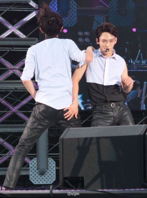 UHefziba's tweet photo. ChanChen si k sí

#BBMAsTopSocial EXO @weareoneEXO https://t.co/k3AlQKx1eT