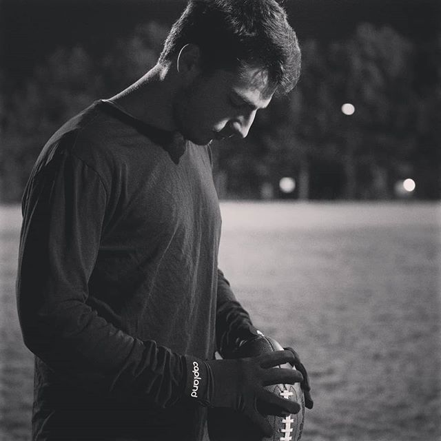 Connexion balle-main.

capland.fr/produit/gants-… 

@ejh_83