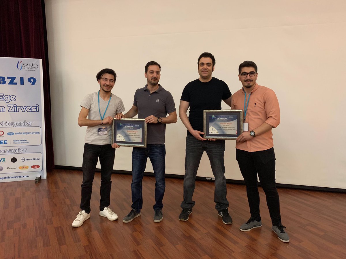 ali_erkin's tweet photo. Bu sabah Manisa Celal Bayar Üniversitesi’nde geleceğin yazılım mühendisleriyle bir araya geldik. Sektöre dair deneyimlerimizi heyecanla dinlediler. Gözlerindeki parıltı bizleri de heyecanlandırdı. Umuyorum hepsi çok başarılı olacaklar. https://t.co/01wiuGRD6z