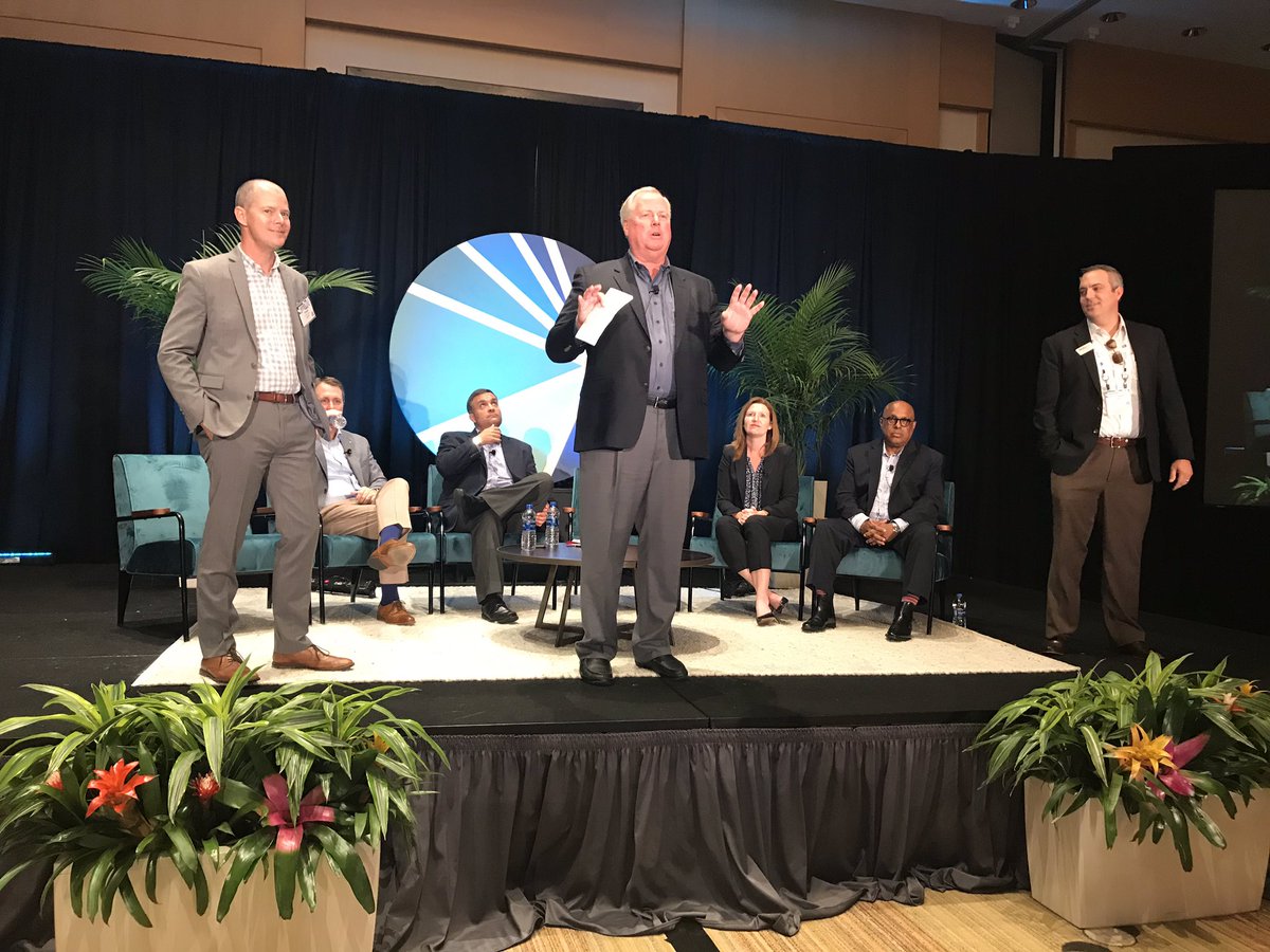 JAXPORT's tweet photo. #JAXPORTConference Moderator Dennis Manns Of Nationwide Auto Services is starting off our Finished Vehicle Logistics panel with a little audience participation! He is joined on stage by @JAXPORT’s Frank Camp (left) & @AmportsInc Jake Brown (right).
#jaxportX2019 #autos https://t.co/e0P7Ta1klq
