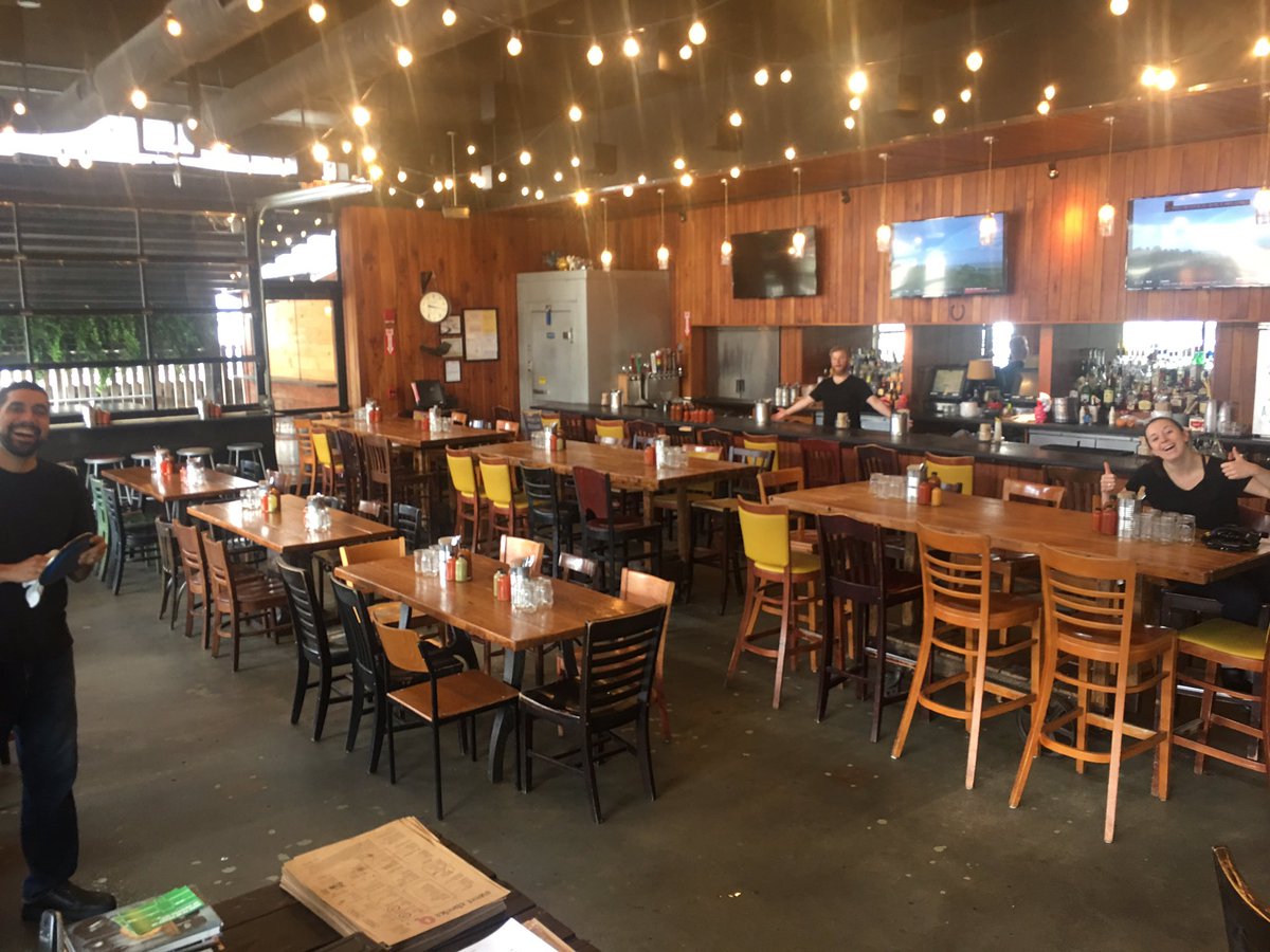 Getting set up for lunch- can’t wait to see you! 💖💖💖 #lunchbunch #bbqcrew #bostonbbq #lovebugs #thefenway #bffs