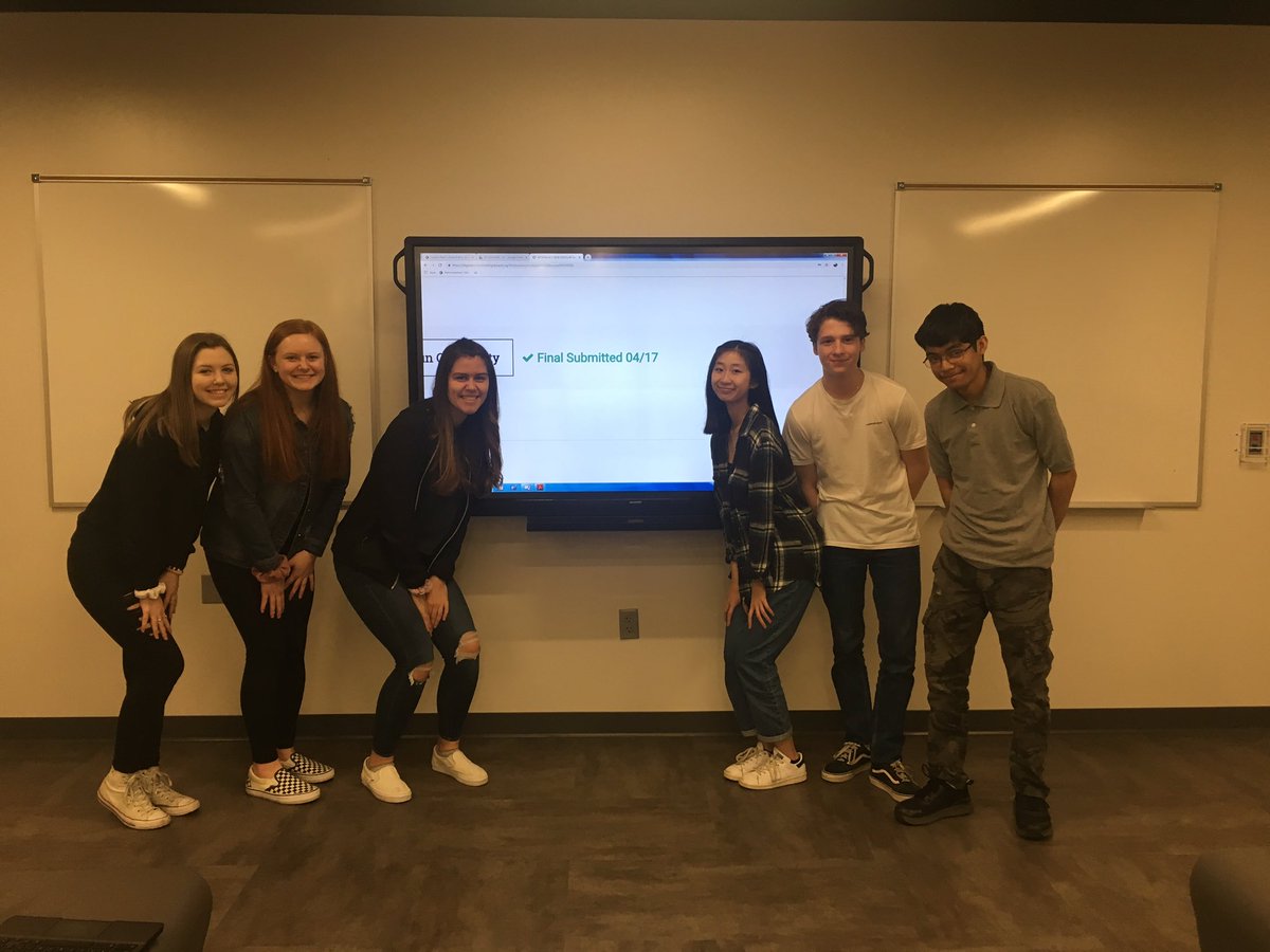 Uploads to the Digital Portfolio ☑️ IP &amp; TMP presentations ☑️ All that remains is next week’s #LeydenAPSem exam 👏🏽 #leydenpride