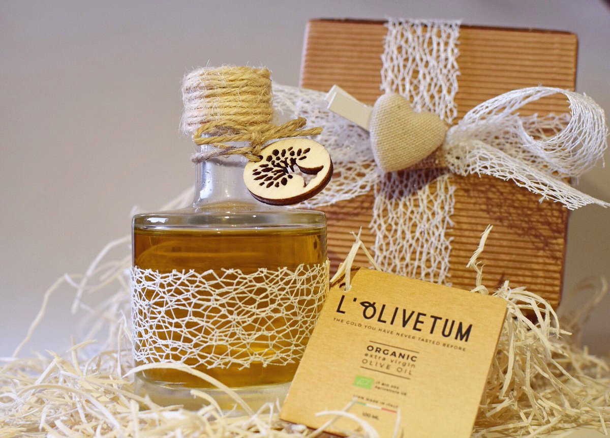 LOlivetum's tweet photo. New party favors for pur beloved customers😍

#lolivetum #wedding #weddingplanner #matrimonio #bomboniere #puglia #olioevo #oliodoliva #MadeInItaly #natural #organic #partyfavor https://t.co/m5wZml3cad
