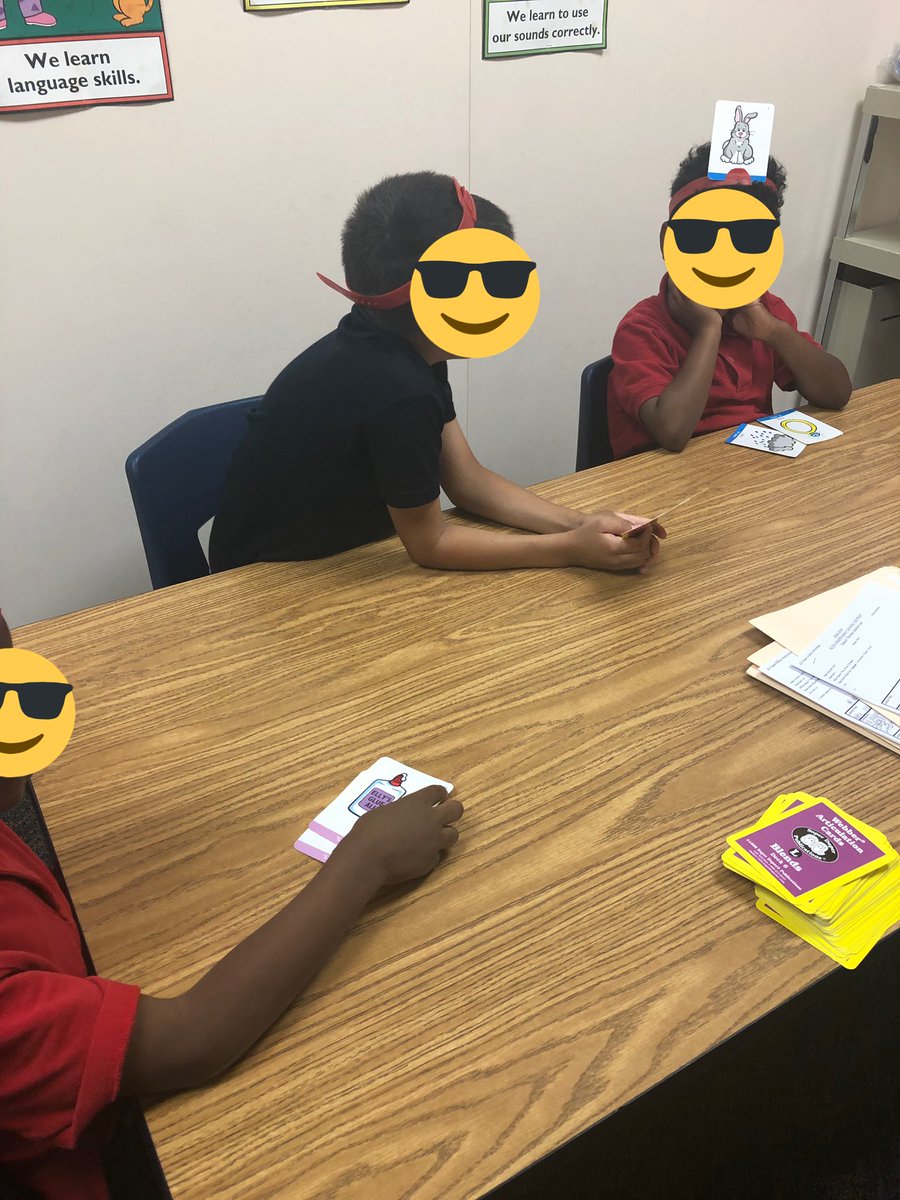 AHethershaw's tweet photo. Headbandz with artic cards!! Kids have to guess their word with their sound. They are doing great describing and sound practice!! #kleinslp #kleinsped https://t.co/I4Wr15yG8h