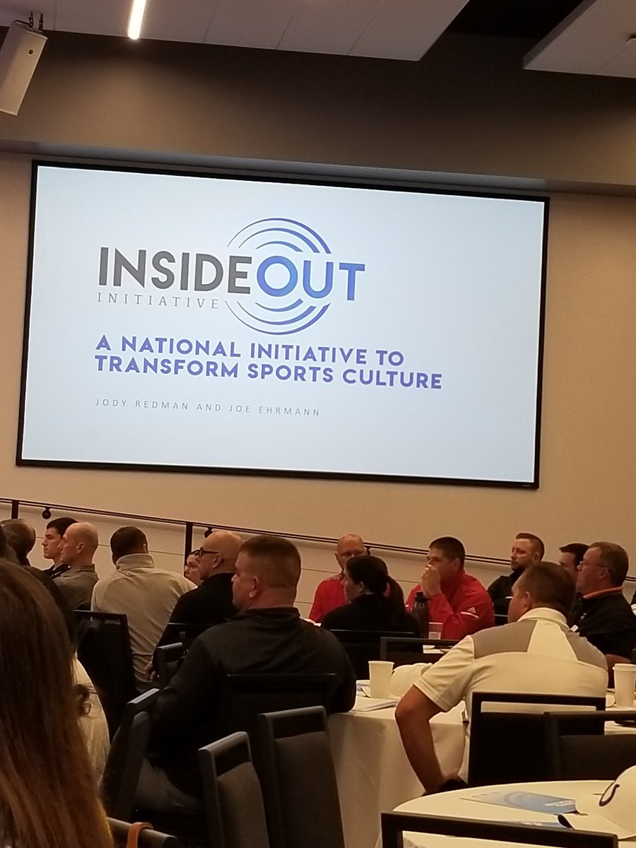 TBennettCCSC's tweet photo. Calling out all Southern Indiana schools, who's ready to do this? --our student-athletes deserve it! #coachingcharacter #leadership #InSideOutIN #IHSAA https://t.co/uaYxiBupj4