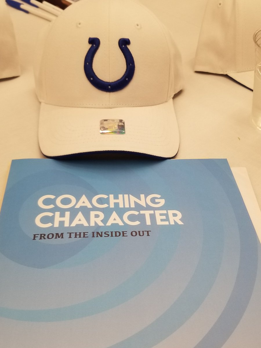 TBennettCCSC's tweet photo. Calling out all Southern Indiana schools, who's ready to do this? --our student-athletes deserve it! #coachingcharacter #leadership #InSideOutIN #IHSAA https://t.co/uaYxiBupj4
