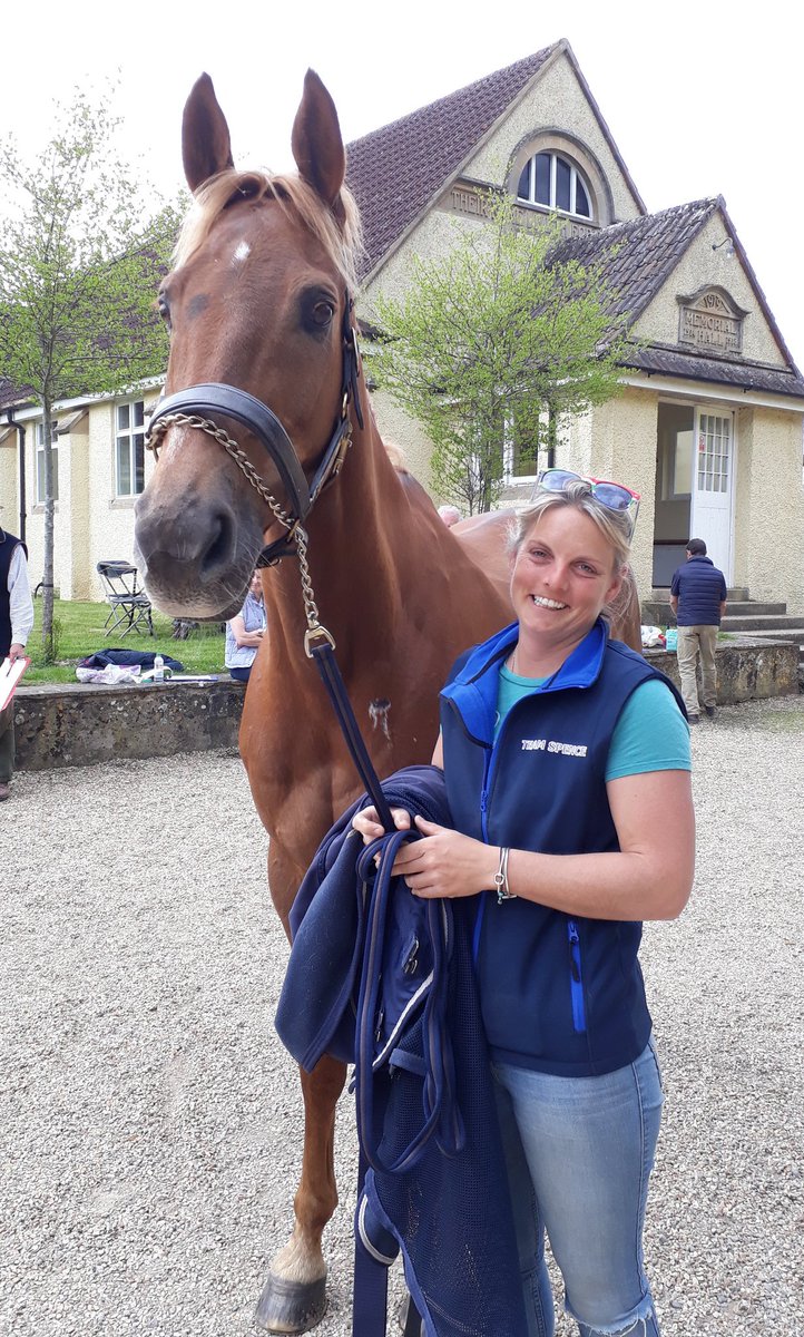 galeb80's tweet photo. #HalltownHarley arrives #Badmintonhorsetrials with number one groom Anya!! The ride of #GeorgieSpence from #Foxham near #Chippenhan @BBCWiltshire @BBCWiltsSport @MarieIndge https://t.co/o5JBGGDk4X