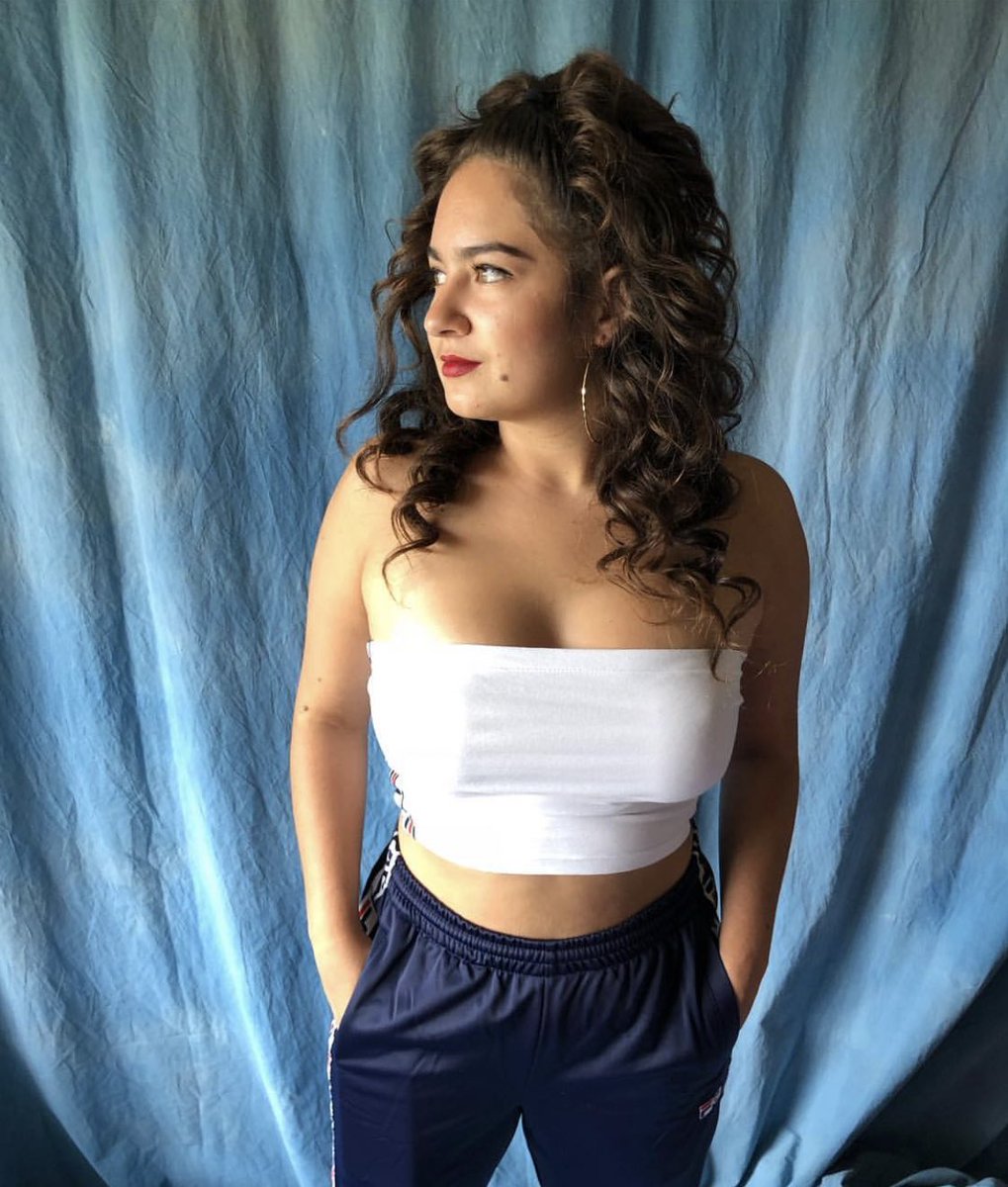 LocksByRocks's tweet photo. 🌎Everything is everything
#LocksByRocks #FestivalHair #ConcertHair #FestivalStyle #FestivalFashion #FlowerPower #Hairstyles #HairArtistry #Curls #MediumCurls #MediumHair #MediumHairstyles #InstaHair #InstaHairstyle #HairFashion https://t.co/7hIV2MtZ3H