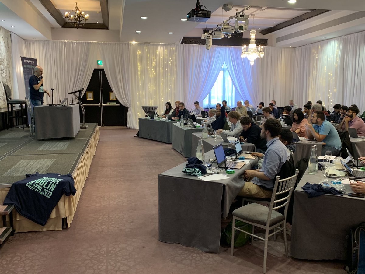 SGWirelessIoT's tweet image. One Big #Pymesh test taking place in the room. So far so good :-) with #lorawan #lora @semtech Next we’ll test @thethingsntwrk with @catalinioana and all these  pyoneers.
#GOINVENT #workshop for #developers doing #IoT