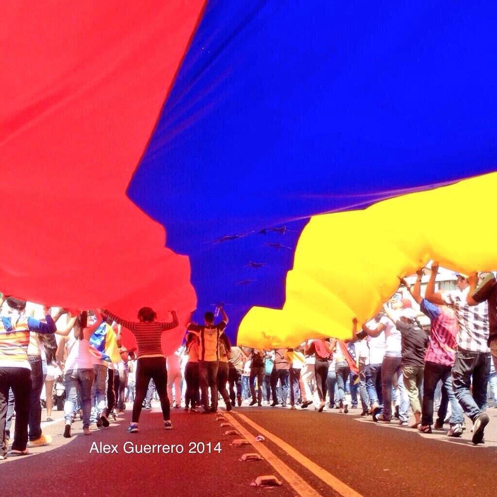 ProyectoRoraima's tweet image. El Momento Es Ahora, Venezuela! #OperacionLibertad #tachira #VamosVenezuela #palacalle #latam #usa #europe @tespis @LatinoEvents @jguaido