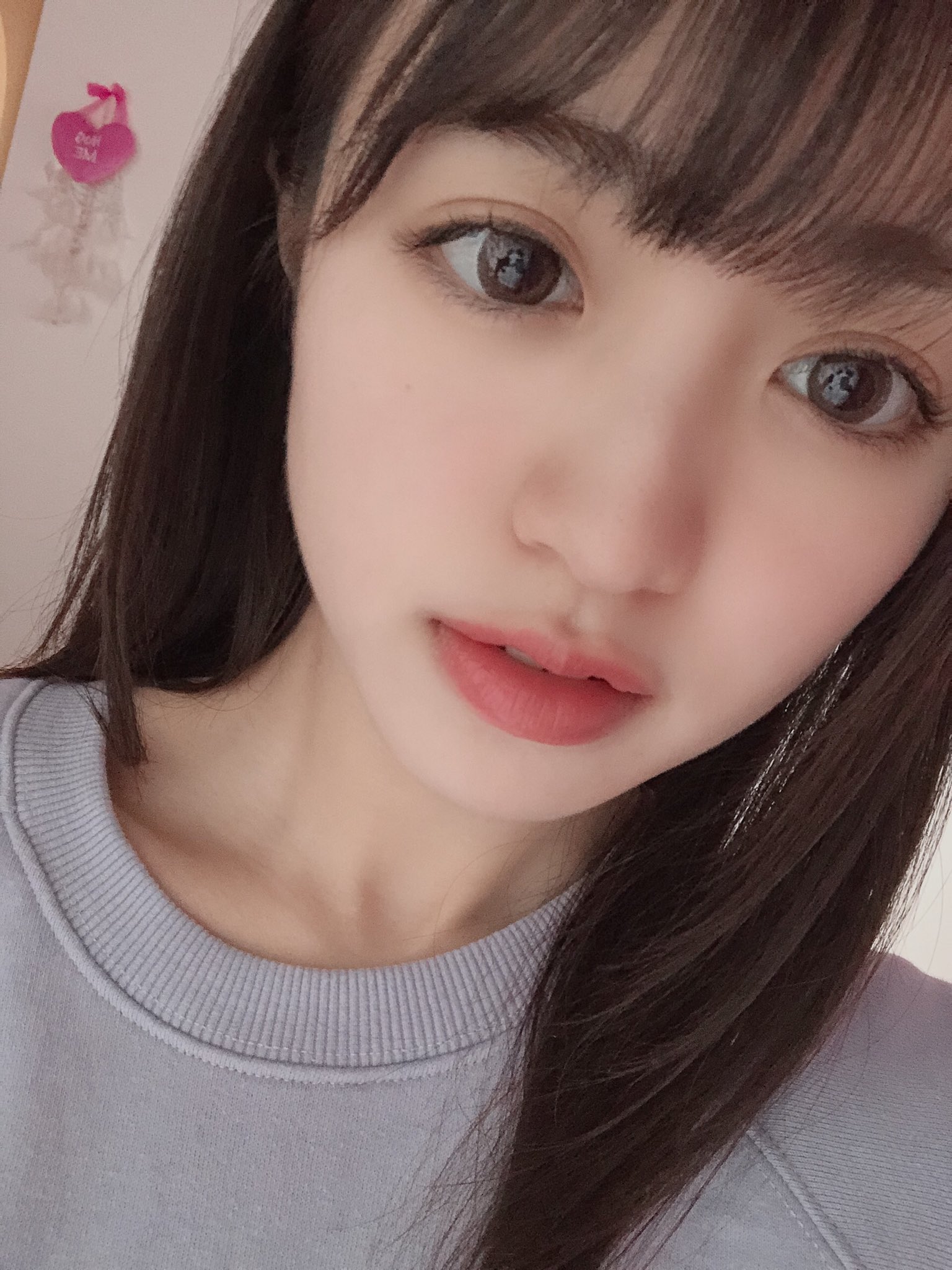 香音 Ar Twitter 今日はえなさんにいただいたえなさんプロデュースカラコンを付けてみました ふわっと大人っぽになれた パッケージもとっても可愛いのです 香音 Ar Twitter 今日はえなさんにいただいたえなさんプロデュースカラコンを付けてみました ふわっと大人っぽになれた パッケージもとっても可愛いのです
