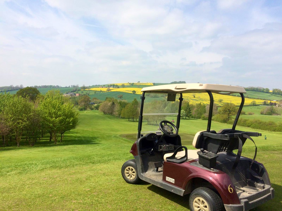 Stunning views from the course today ⛳️

#golf #FeldonValley