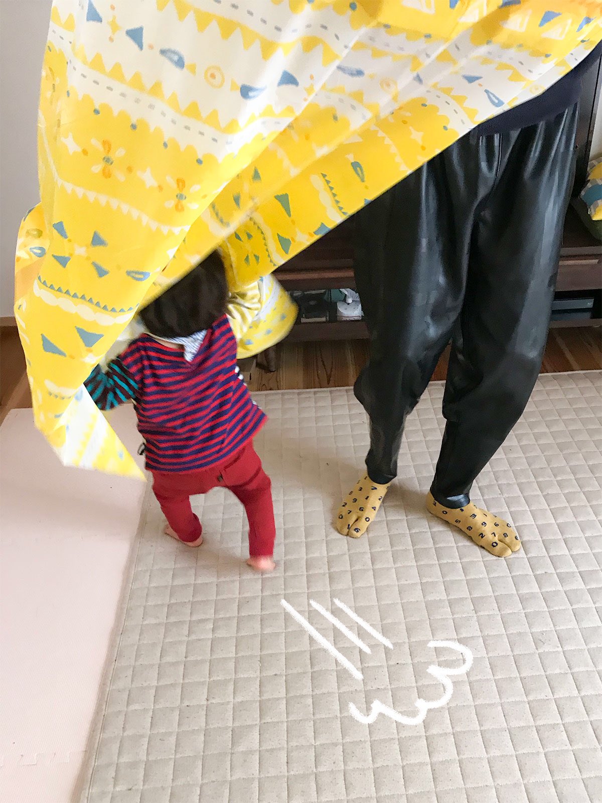 ট ইট র むー 手作りおもちゃとゆかいな工作 雨の日おばけ 10連休なのに雨かよー となり 雨の日にむすこと楽しく遊んでくれるおばけを作りました とっても簡単 しかもいろんな遊び方ができて むすこウケもよかったから満足してます これからも雨の日