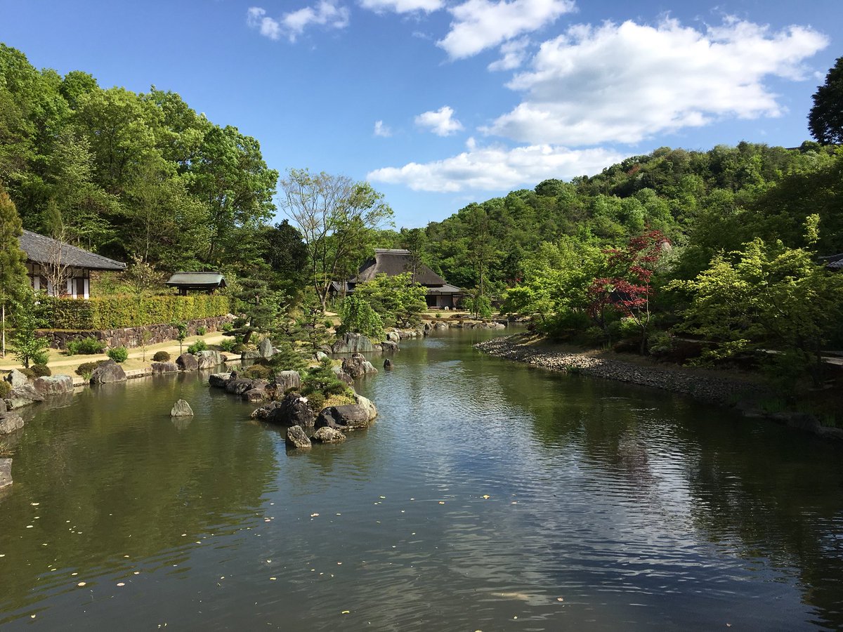 mshkna's tweet photo. 平成最後は広島で過ごしました。
令和では、平成で培ったもの生かして、新しい時代を創る一員として頑張って行きたいと思います。 https://t.co/1cheHRwMRu