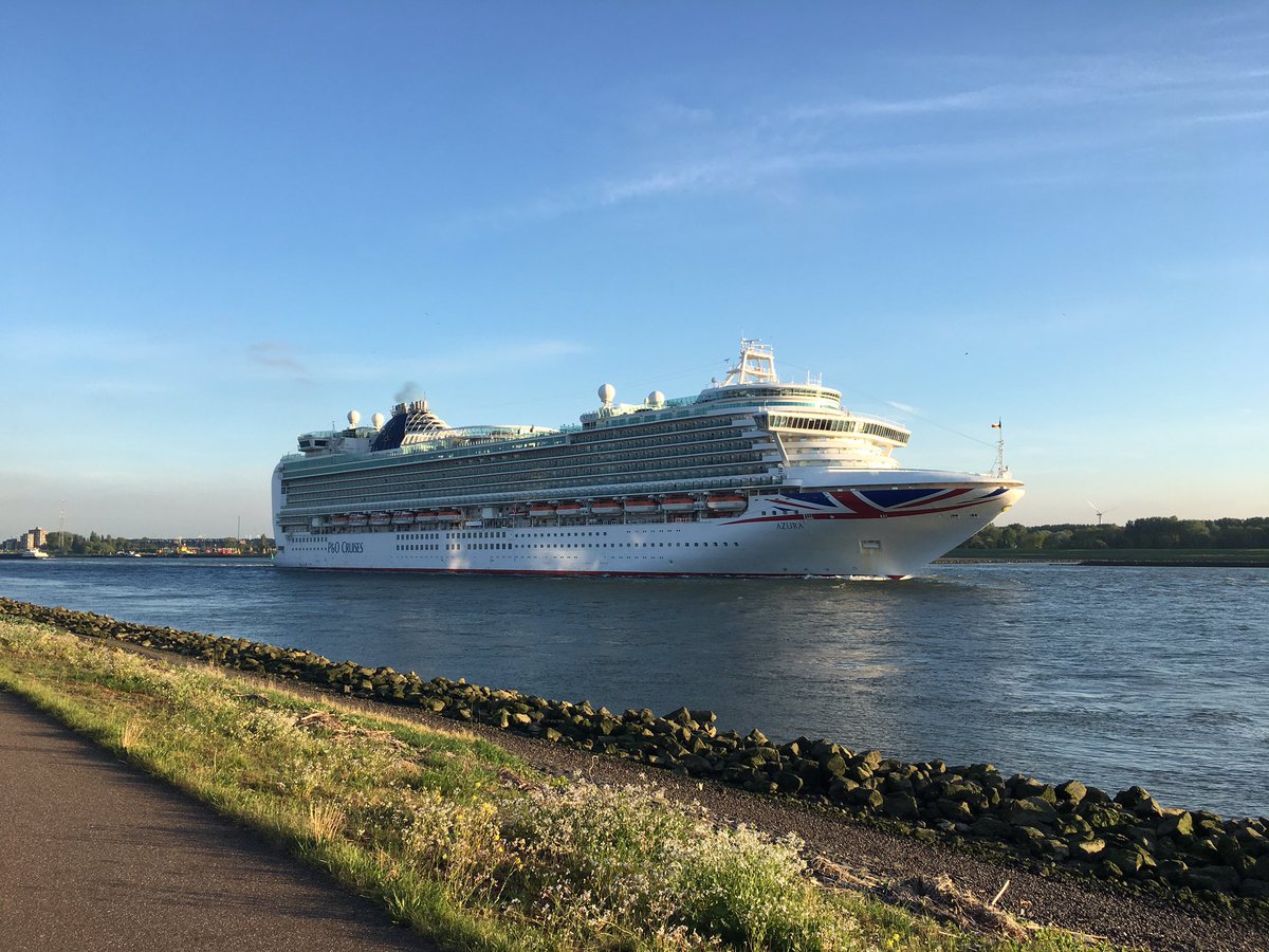 Joris van der Velden tweet media