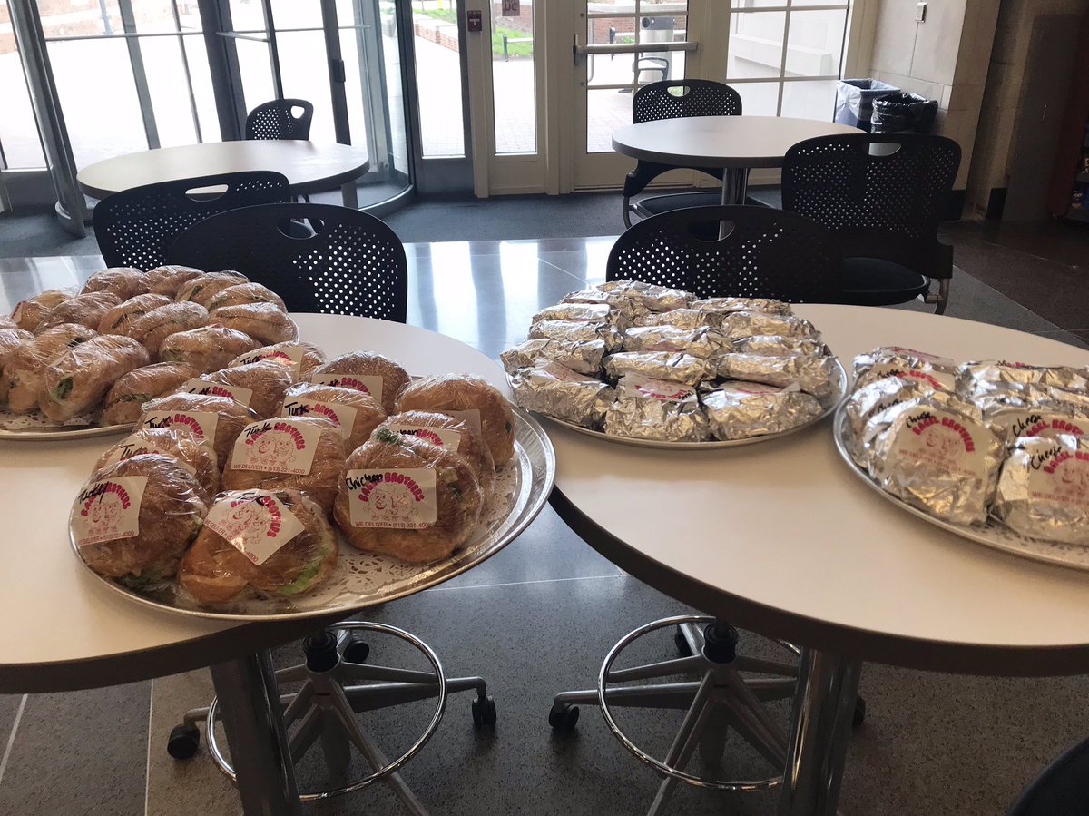 Hey Bearcats🐾
Come grab a FREE sandwich at TDC! Good luck on finals! <a href="/UCStudentGov/">UC Student Government</a> <a href="/UCMainStreet/">UC MainStreet</a> <a href="/UC_SOIT/">UC School of Information Technology</a> <a href="/UC_CECH/">UC CECH</a>