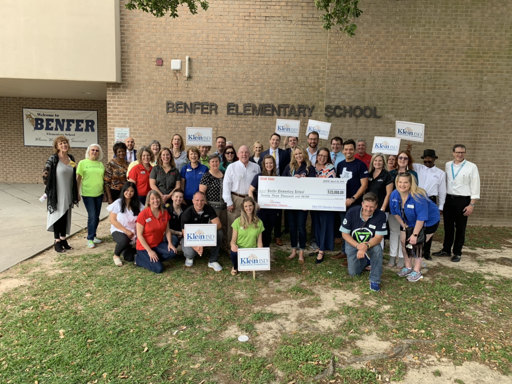 KleinFoundation's tweet photo. We don’t think @BenferKISD saw us coming! 😉 Benfer students, get ready to explore interactive extension activities based on the 4 graduation pathways: STEM, Business &amp; Industry, Public Service, and Arts &amp; Humanities in your new lab! 3-D printers, SeeSaw, &amp; more! https://t.co/wXwpFBnTnx