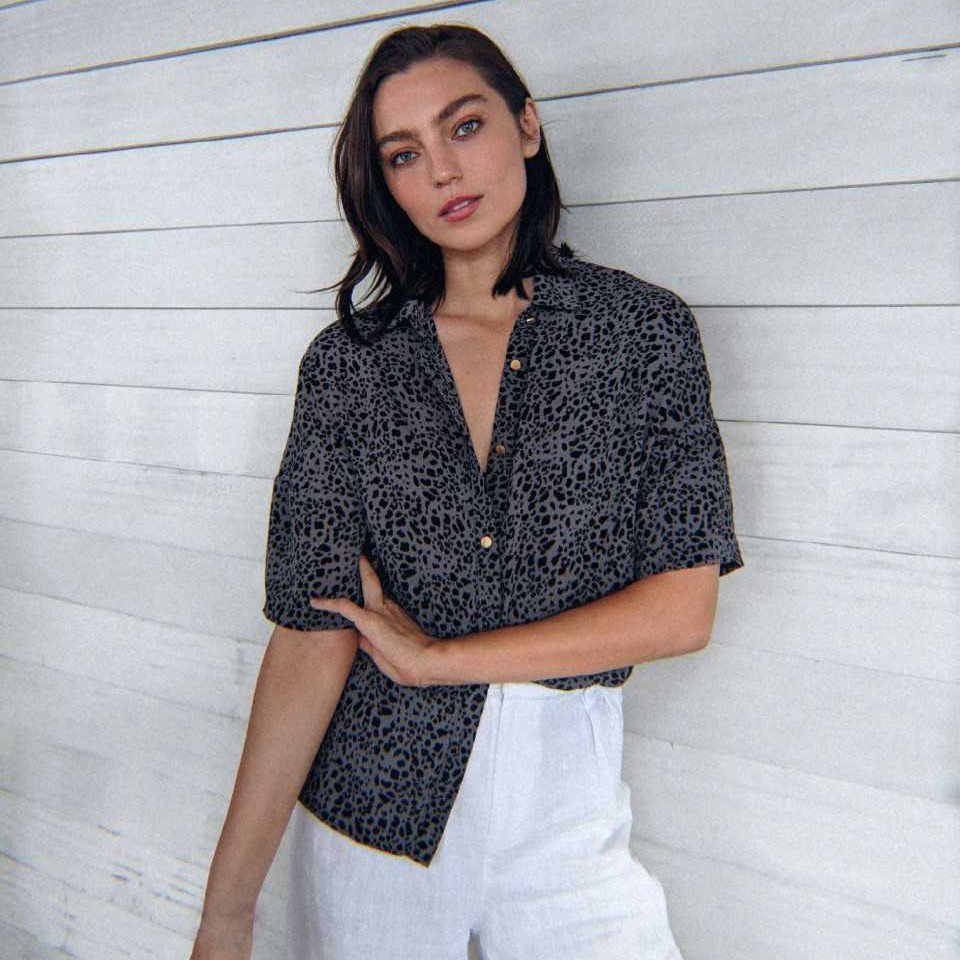 Fashion_Monitor's tweet photo. Find out which agency is now representing Simone Murphy https://t.co/Sw2drpZ5N3 @sim0nemurphy https://t.co/BKskh8C948