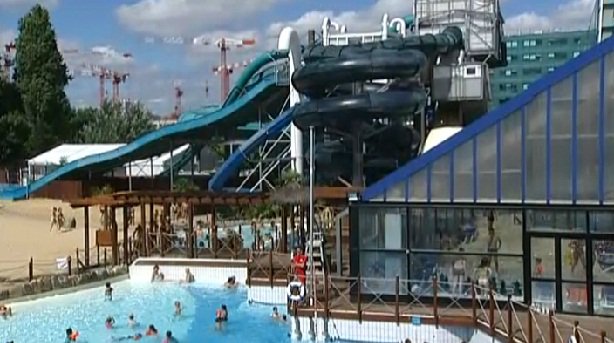 Clicandsea's tweet photo. Les parcs aquatiques recrutent des saisonniers pour la saison d’été
#Emploi 
https://t.co/8GlgNmJqys https://t.co/rn5gmF4QF8