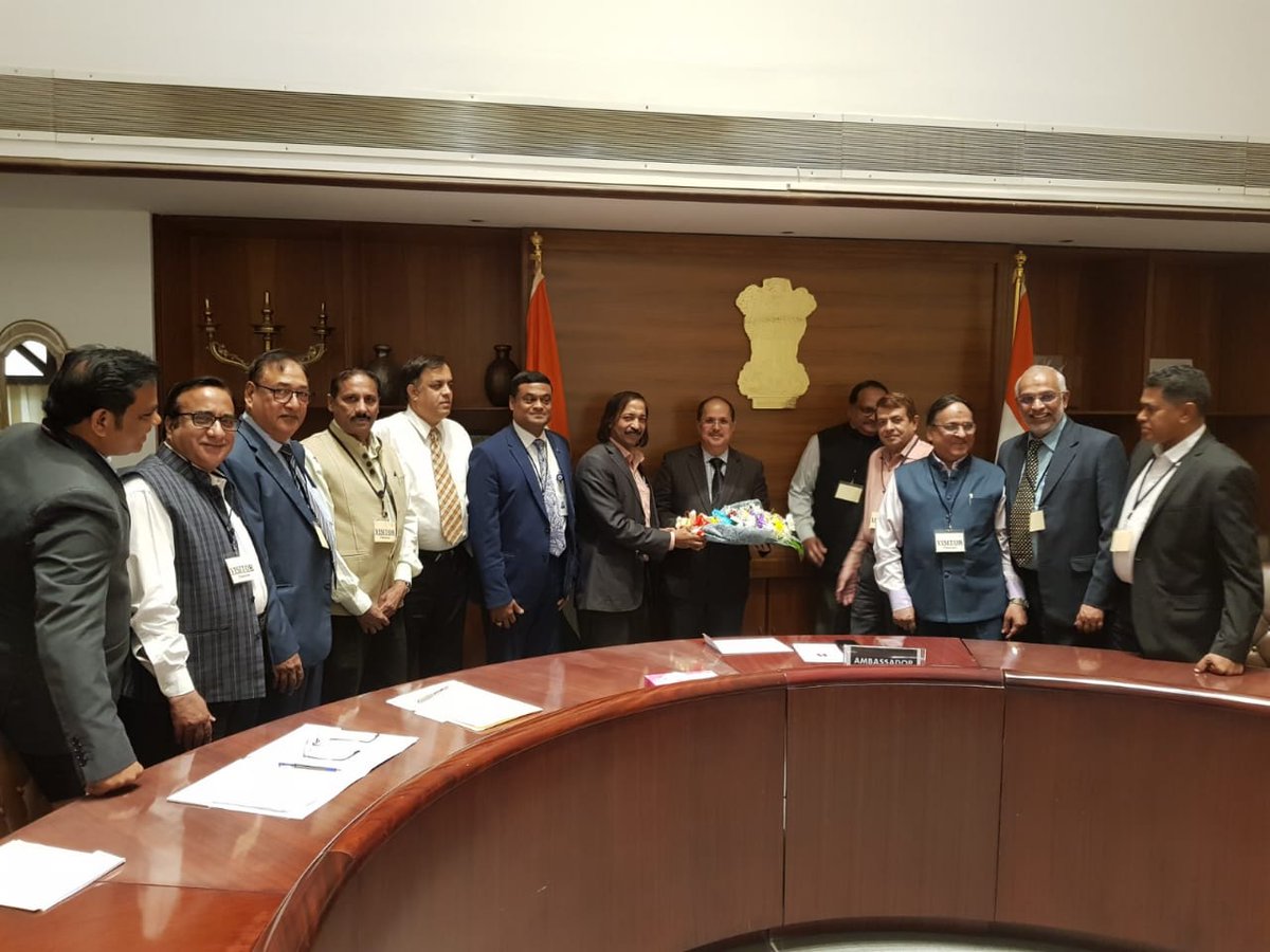 IndianEmbRiyadh's tweet photo. Some of the Indian Community Members visited Embassy today and called on Ambassador @drausaf.
Ambassador emphazised that the Embassy will continue to engage with the Indian Community actively and offer the best of services to them. https://t.co/XbeVmEEiQA