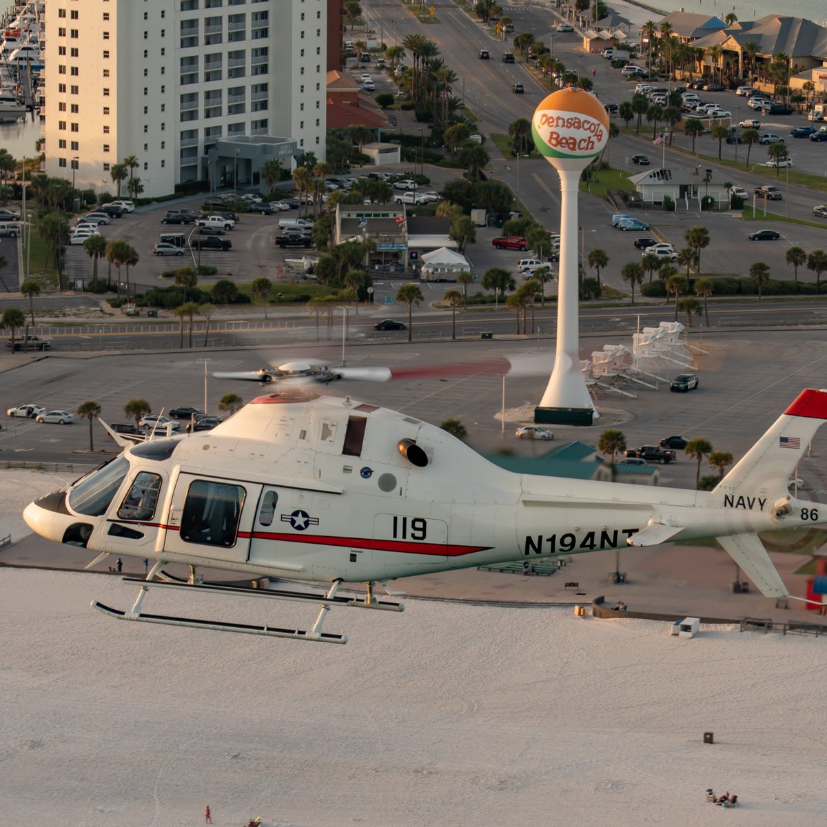 LDO_Helicopters's tweet photo. The #TH119's proven and reliable 1,000 shp @prattandwhitney PT-6 engine can handle the #Florida heat day, after day, after day. #NavyTrainer #AdvancedHelicopterTrainer https://t.co/MXhUAtHLro https://t.co/1dsLQAXYSB