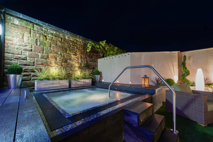 RealLakes's tweet photo. Check out this fantastic Gin and Spa break offer from @ApplebyManor Hotel &amp; Garden Spa!

Starting from £159pp, it includes delicious dining, spa use, discounted treatments, a gin fizz cocktail and much more! 

T&amp;C's Apply, Visit: https://t.co/rmCC0lWakk for more information. https://t.co/eeqXzqo8aW