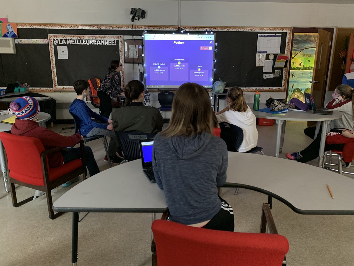 MrsSansford's tweet photo. Grade 8s using Kahoot and 1:1 Chromebooks to demonstrate their learning en classe de français! https://t.co/oPFFaNQJeR