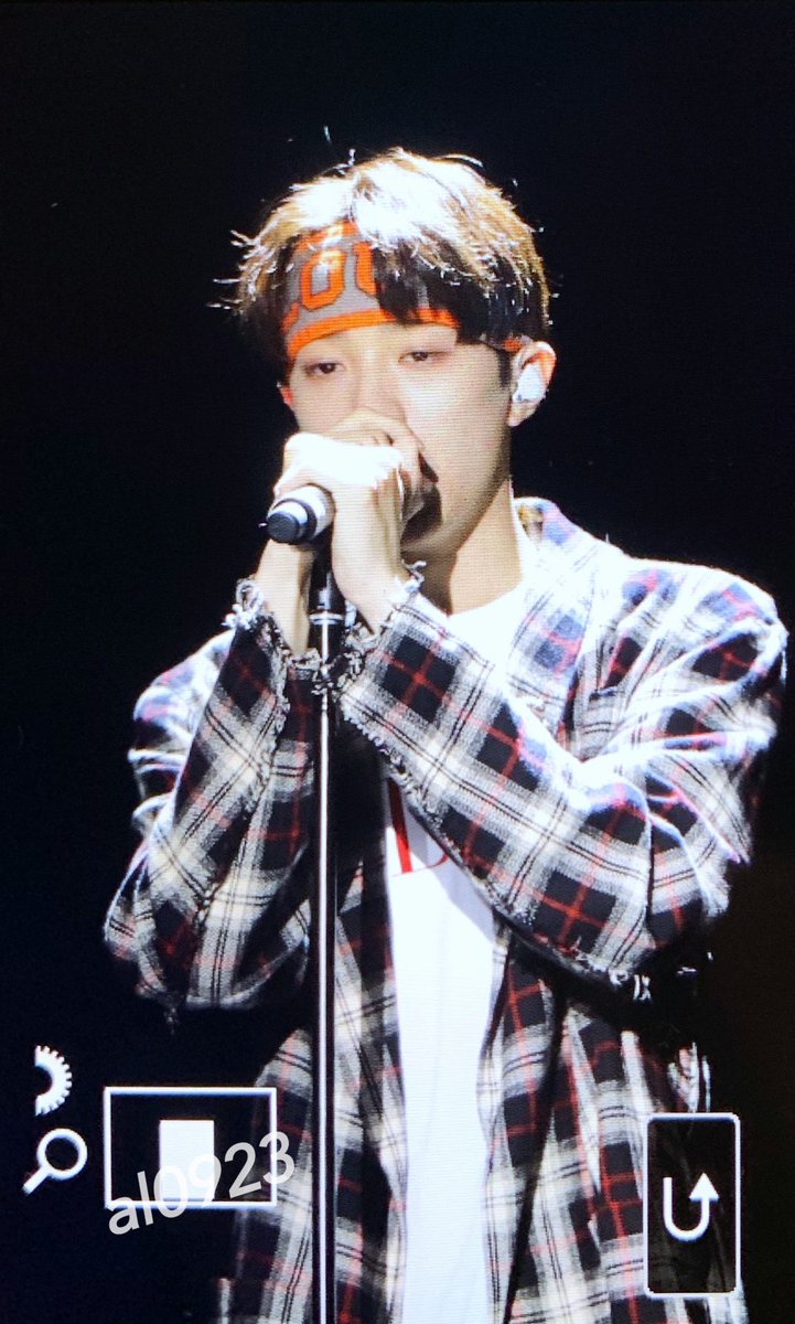 kisssix_al0923's tweet photo. 190430 Singapore FM

#라이관린 #賴冠霖 #LaiKuanLin https://t.co/5mNdCjDeEC