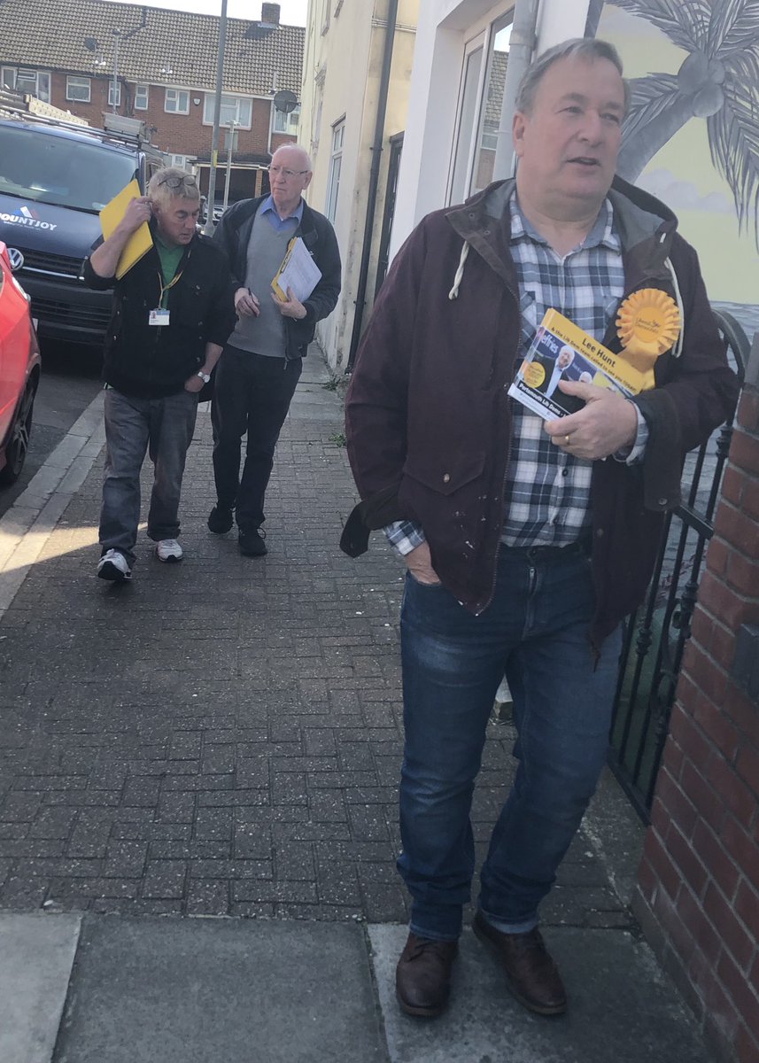 LeeHunt6's tweet image. Very good #LibDemChats across #NorthEnd #Portsmouth this afternoon with Cllrs Leo Madden &amp;amp; Jason Fazackarley and Richard Adair meeting lots #NelsonWard residents; getting lots of #LibDem @portsmouthld polling day pledges.