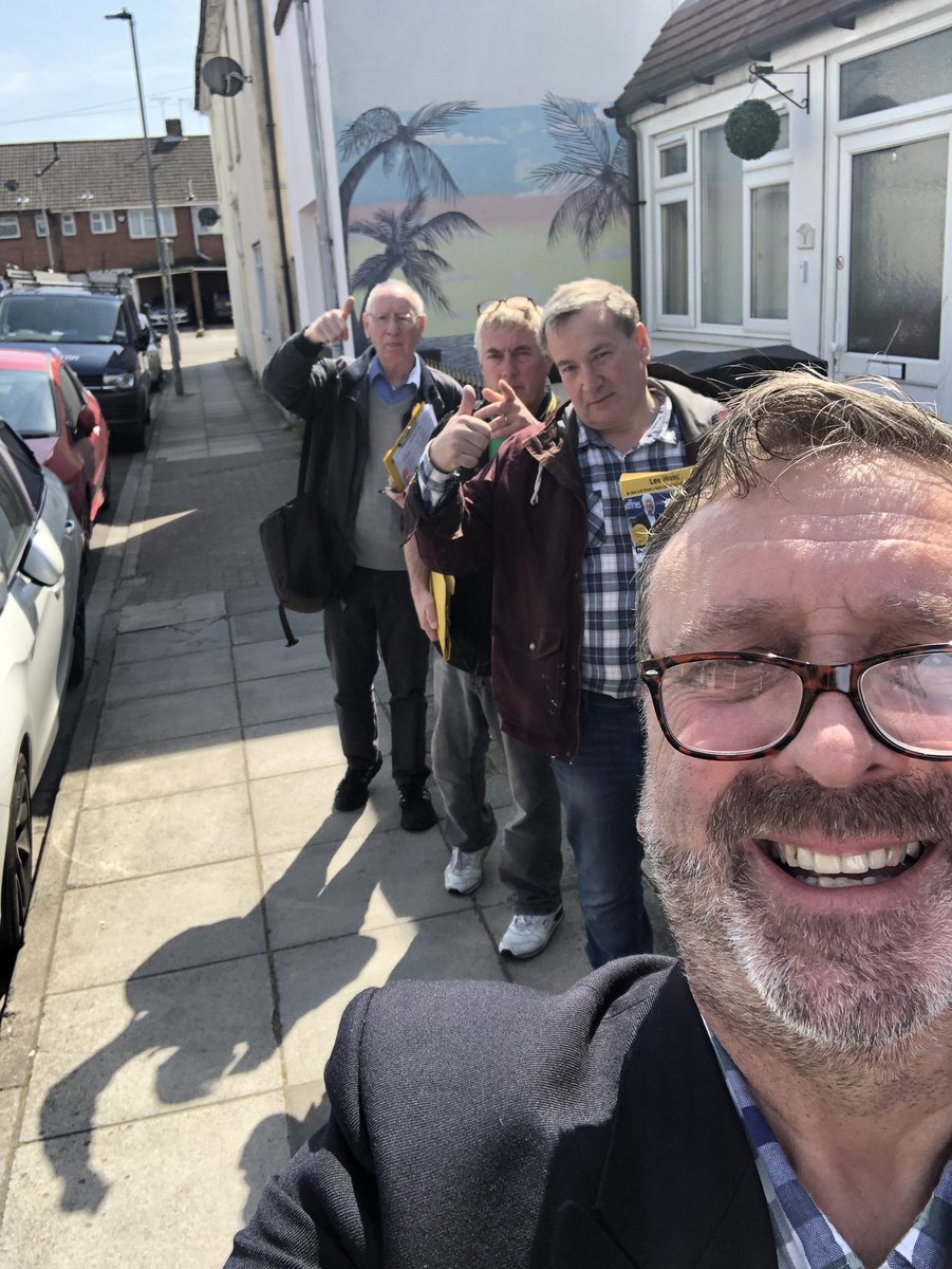 LeeHunt6's tweet image. Very good #LibDemChats across #NorthEnd #Portsmouth this afternoon with Cllrs Leo Madden &amp;amp; Jason Fazackarley and Richard Adair meeting lots #NelsonWard residents; getting lots of #LibDem @portsmouthld polling day pledges.