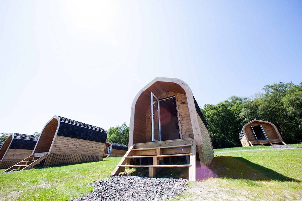 You don't have to be a rambler to enjoy an overnighter in a 'Rambler' Pod at Ernest's Retreat! #campingwithfriends #hendoideas #stagdoideas
#escapetothecountry #weekendaway #ernestsretreat #peakdistrict #visitengland #getoutdoors #EastMidlands