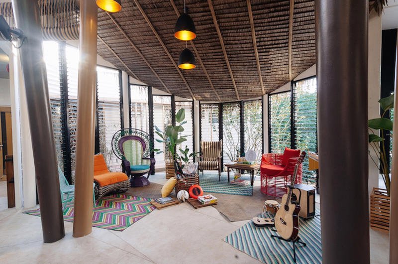 Nelle #Filippine c'è solo tanta magia ad aspettarvi, come in questa area comune dello Spin Designer Hostel a #ElNido 

👉 hwrld.co/2XRdal6