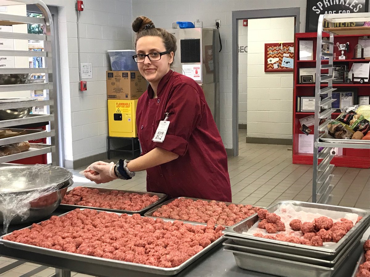 Culinary Arts Master Chefs preparing for an event ⁦<a href="/MzHairrell/">CCCA Culinary Arts</a>⁩ ⁦<a href="/ccboe_news/">Calhoun County Schools</a>⁩ ⁦<a href="/ccboe_news/">Calhoun County Schools</a>⁩ ⁦
