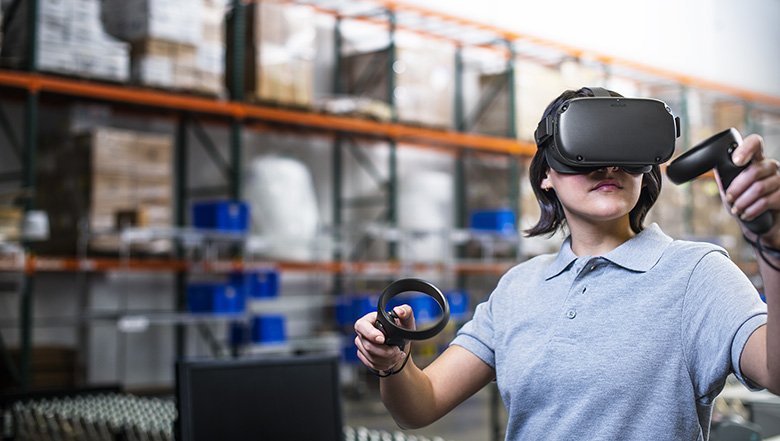 MetaQuestVR's tweet photo. #F8 news: We just announced the new Oculus for Business, an end-to-end suite designed to let Fortune 500s easily integrate virtual reality in the workplace. VR is already changing the way we work—find out how you can make VR work for you // https://t.co/yr9hvF2ChT https://t.co/PeR9aliQTa