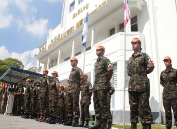cmlexercito's tweet photo. No dia 24 de abril, a Escola de Sargentos de Logística (EsSLog) realizou o encerramento do Curso de Saúde Operacional e Atendimento Pré-Hospitalar Tático (APH) – Nível I – para cinco oficiais; e Nível II para 14 sargentos de saúde. #esslog #cml #exercitobrasileiro https://t.co/YoGv51MeXF