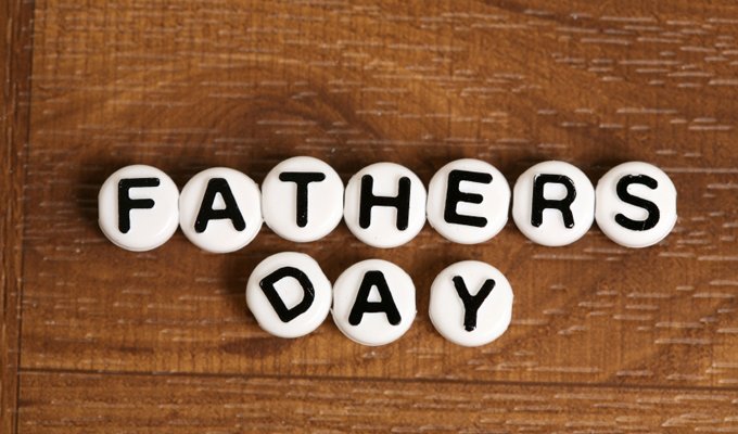 BlueKeysHotel's tweet image. Have you booked in for Fathers day  yet on the 16 th June 2019  ? Dads Eat Free  with every 2 full paying adults  also dad gets a free half a pint of beer on us here at the Blue Keys ! Call now to book on 02380 224517  Now  before we are fully booked !