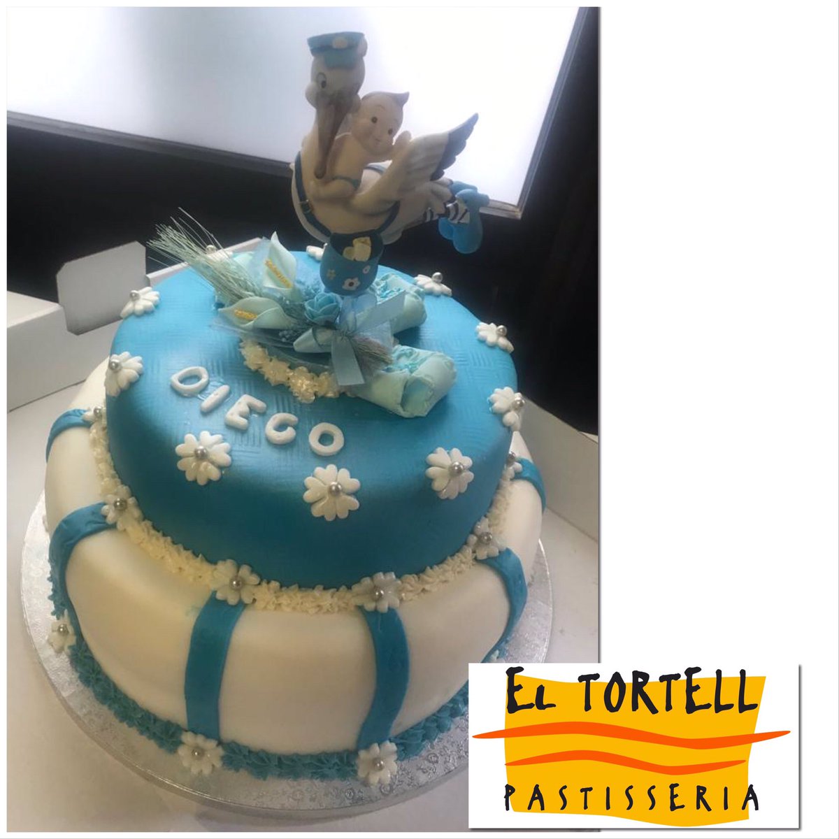 Pastís de bateig, Diego 👶
#ElTortell #andorra #AndorraLaVella #pastisseria #bateig #AndorraWorld #igersandorra #pastisseriaAndorra #pastaamericana #blauiblanc #pastissos #bonissims