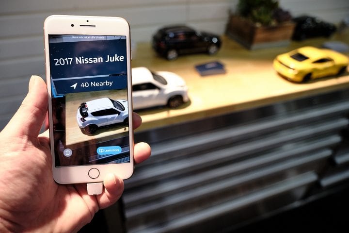 StacieinAtlanta's tweet photo. I had a chance to check out a demo of @CapitalOne’s augmented reality feature for the #AutoNavigator tool – so cool! #CapitalOne 

#CapitalOnePartner -----> https://t.co/dsLu53yiQn https://t.co/OqSP85uKdE