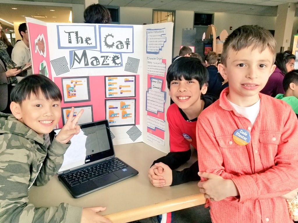 MsNYarra's tweet image. We have arrived at the Coding Quest Humber Arcade! So proud of all of their hard work & seeing it all come together here! 😁 @TLPCanada @VickyLearnToday @stalphonsaDP @spiacentecimini @mr_kozma #CodingQuest