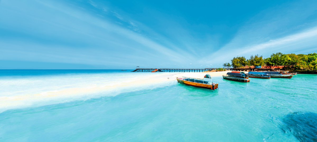childfescapes's tweet photo. TUI &amp; First Choice Summer 2020 programme includes 1000's of FREE child places. Low deposits of only £50pp. Book yours here https://t.co/JXPdx3c6Y7 #childfriendlyescapes #familytravel #familyholiday #summer2020 #freechildplaces https://t.co/j2njxxgJEO