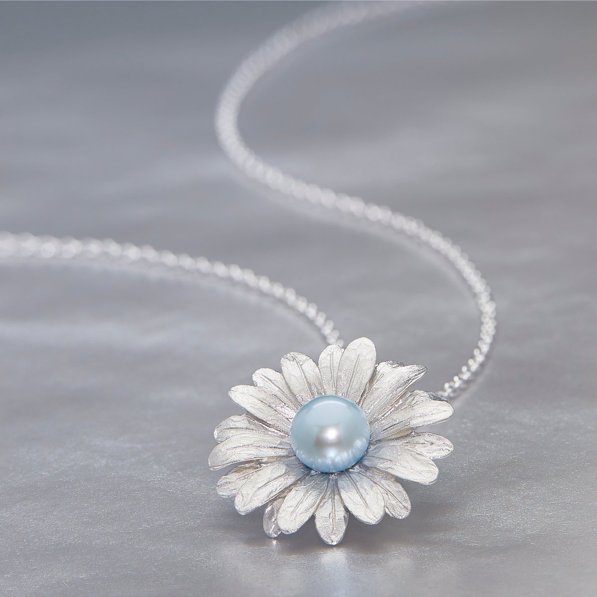HonoraPearls's tweet photo. #April showers bring you-know-what…☔🌸 

Shop fresh picks from Honora at @QVC 👉 https://t.co/RtQqjsq6hK
#pearlsthatgowith #mayflowers #pearlnecklace #flowersforspring https://t.co/AXgoiP0w80