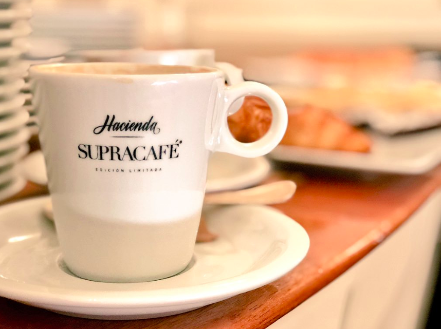 supracafeesp's tweet photo. ¡A beber café! ¡Estudios recientes han revelado que el simple aroma del café puede aumentar la velocidad de ciertos procesos cognitivos! https://t.co/zKniVid1wy