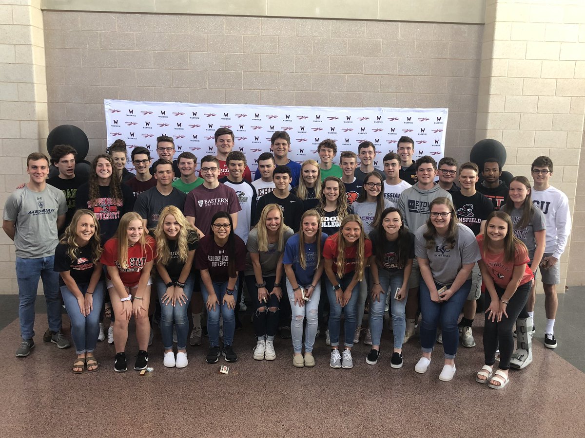 WarwickHSpride's tweet photo. Congrats to our senior student athletes who will be continuing their academic &amp; athletic careers at post secondary schools! @WarwickWarriors https://t.co/PfbewbBpZV