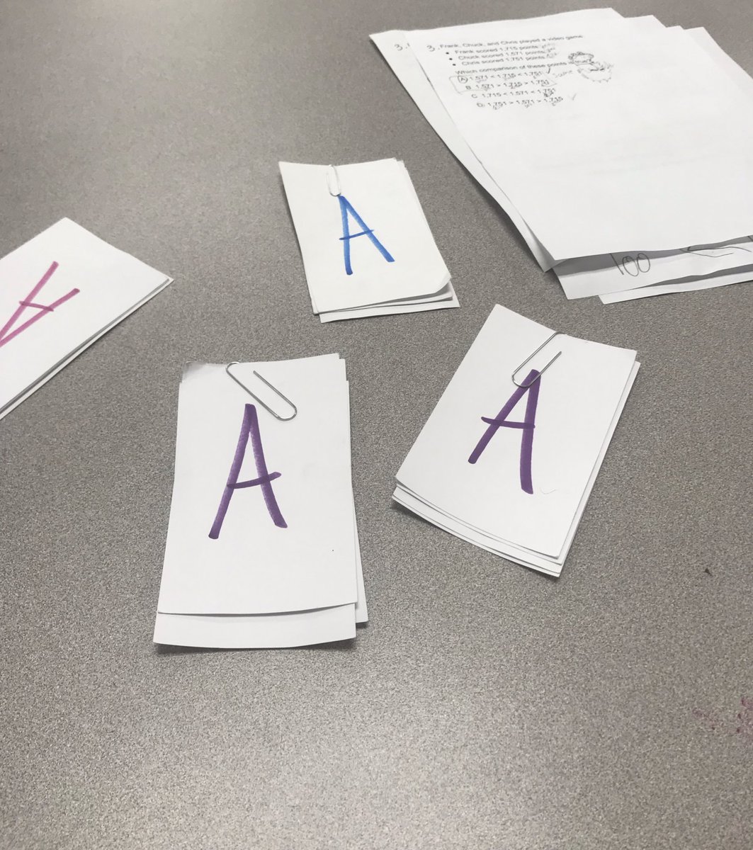 SiglerStars's tweet photo. These cards mean one thing...#IQSlapDown @lead4ward #NoOfficeDay #SiglerNation https://t.co/WjzmGnjs7X